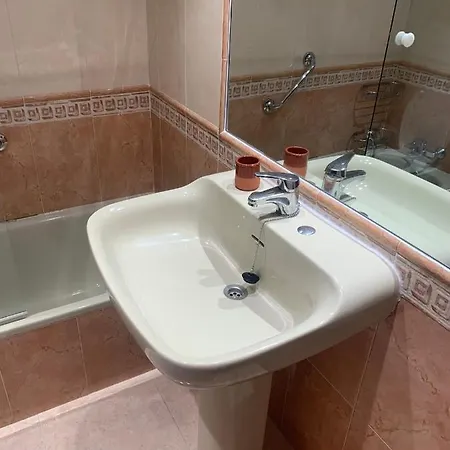 Service Lazaro - Edificio Aguamarina 24 Apartment