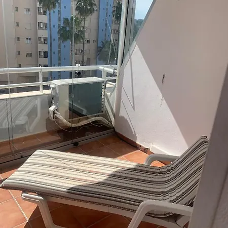 Service Lazaro - Edificio Aguamarina 24 * Кальпе