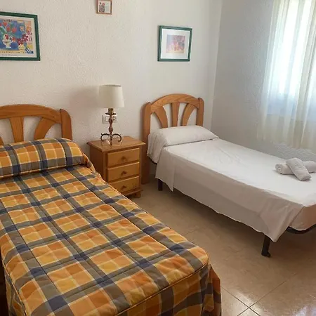 Service Lazaro - Edificio Aguamarina 24 Кальпе